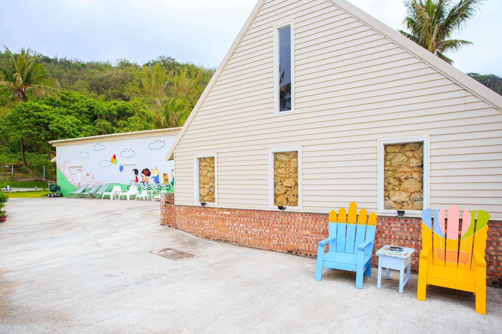 Love Summer Hostel Kenting Exterior photo